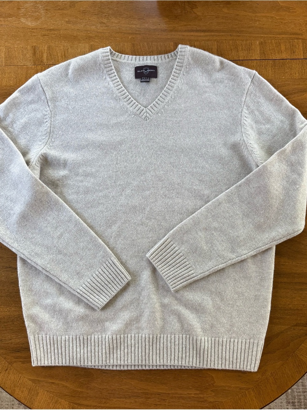 Black Brown 1826 Men's V-Neck Sweater in Light Beige